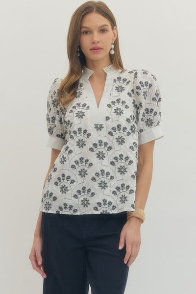 GG Entro Oatmeal Top with Floral Embroidery